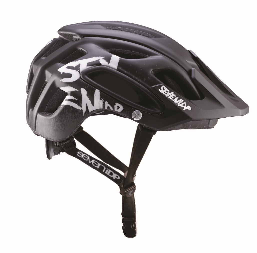 7iDP M2 Helmet Gradient BLACK White